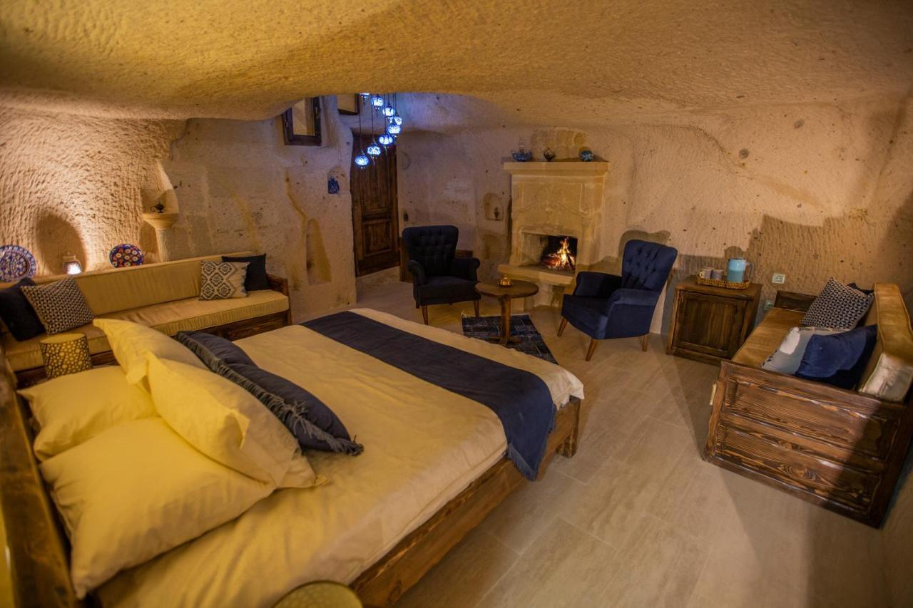 Bed and Breakfast Mak'S Cave House Учисар Экстерьер фото