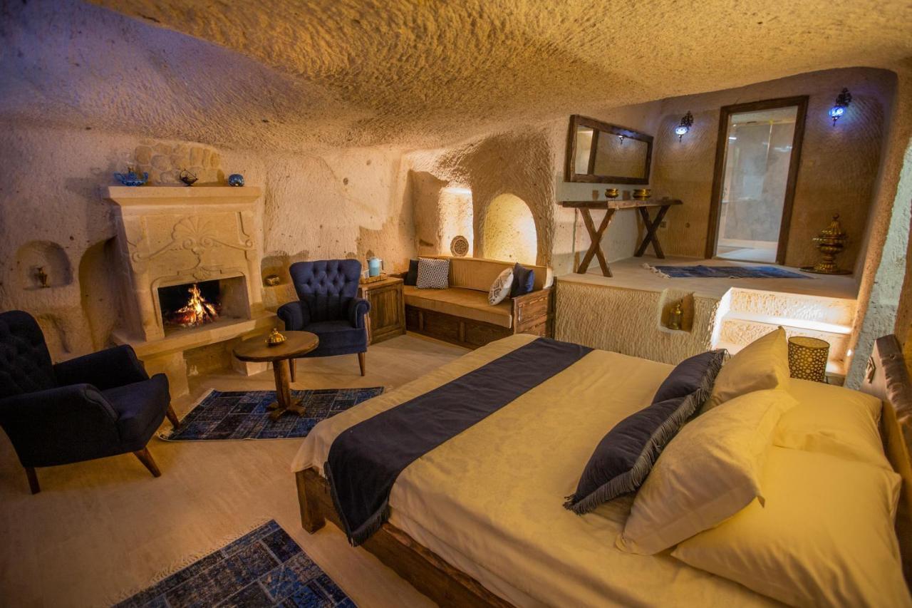 Bed and Breakfast Mak'S Cave House Учисар Экстерьер фото